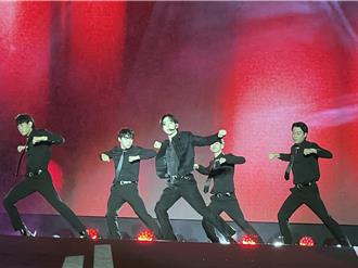 台南跨年》李俊昊首登台粉絲瘋狂！ 黃偉哲：現場25萬人點閱獨冠