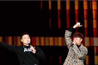 超狂！许富凯跨年夜赶3场  合唱冠军球员陈柏清献惊喜