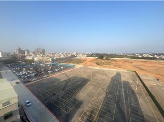 金門金城民生停車場「尚有空位」 替代道路進出可緩解交通