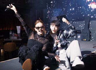 Dior大穎分手菲道爾後 主動揪男歌手合作私下互動曝光