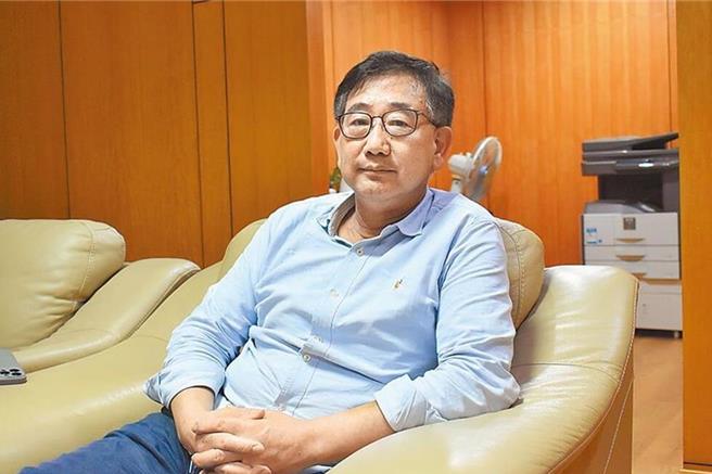 上海东亚所副所长包承柯。（本报资料照）