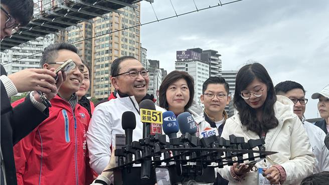 新北市长侯友宜赞同巴氏量表修法并提到，此次修法是许多人民的期待，能够解决现在很多长者生活上的不便。（贺培晏摄）