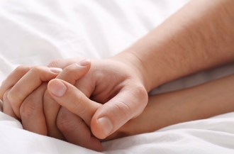 男網紅被爆常開房「每次都帶不同小姐」 網揪真面目：假惺惺的人