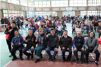 苗縣南庄身障藥師連續42年寒冬送暖 120戶清寒家庭受惠