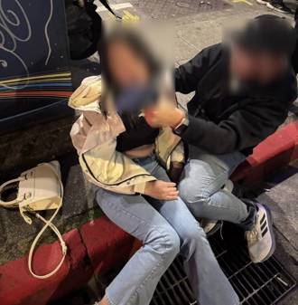 101跨年湧22萬人 女子過度換氣警即刻救援