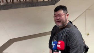 李文宗庭讯 「四叉猫」未闗手机被赶出法庭 律师批检方举证不足