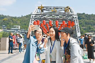 新聞透視》兩岸2025 亭前楊柳待春風