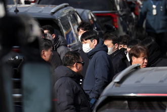 对峙一上午 公调处称暂缓执行尹锡悦逮捕令