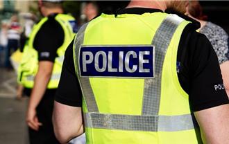 派出所長收廢土業者10萬 包庇濫倒被判囚9年10月定讞