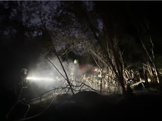 金門伯玉路田野清晨大火 燒毀面積逾3000平方公尺