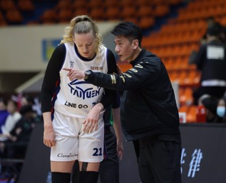 WSBL》瑪麗準失誤大三元助台元險勝國泰 邱啟益：一蹋糊塗