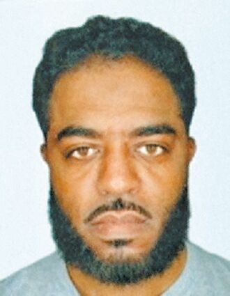 2嫌皆軍人背景 線上租電動車