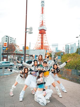 babyMINT快閃澀谷名場面發傳單