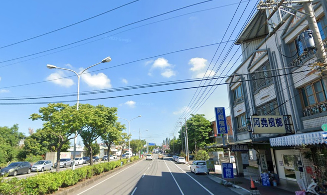苗栗縣警察局自2月1日起，在竹南鎮中華路240號前設置測速照相設備，進行速度管理，以防制交通事故。（翻攝自google map）