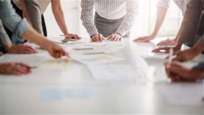 不能再亂查水表！陸嚴格規範涉企行政檢查。（新華社）