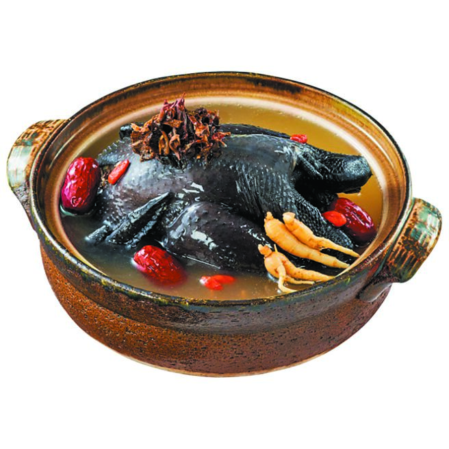 Global Mall环球Online推膳馨「金线莲鸡汤」，原价899元、优惠价849元。（Global Mall提供）