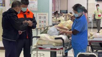 女高山症發作慘遭7山友「放生」  今早順利吊掛救援