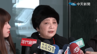 不滿被蔡壁如切割？朱蕙蓉嗆「公開LINE對話」：我記憶力也不差