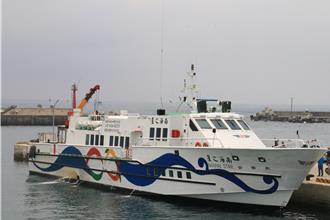 澎湖春節增開交通船延航高雄 助七美、望安鄉親返鄉過年