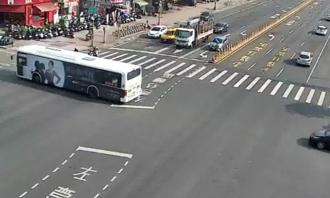 無照開車撞癱台電工程師 高中生爸媽連帶賠718萬