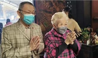 柯文哲拜完城隍爺後遭收押   網湧新竹都城隍廟評論給5星