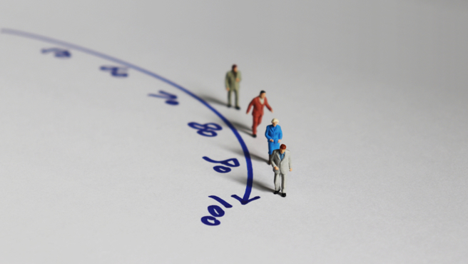 全球最長壽、116歲人瑞糸岡富子日前過世，而她的長壽秘訣，除了愛吃香蕉、喝乳酸飲料外，還非常喜歡健走。（示意圖：shutterstock／達志）