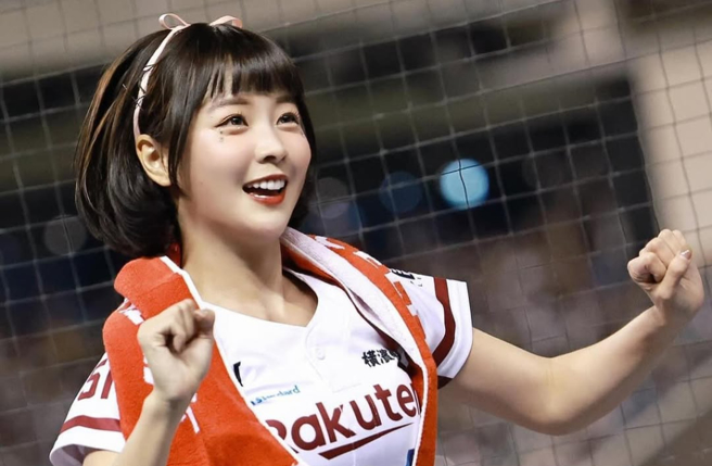 篮篮传出退出乐天女孩啦啦队。（图／篮篮IG）