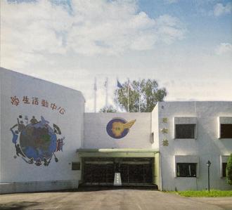 致敬典範陳瑞 鈿召集華裔青年返國捍衛家園