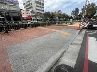 導盲磚變陷阱？視障者行走困難 中市建設局這樣說