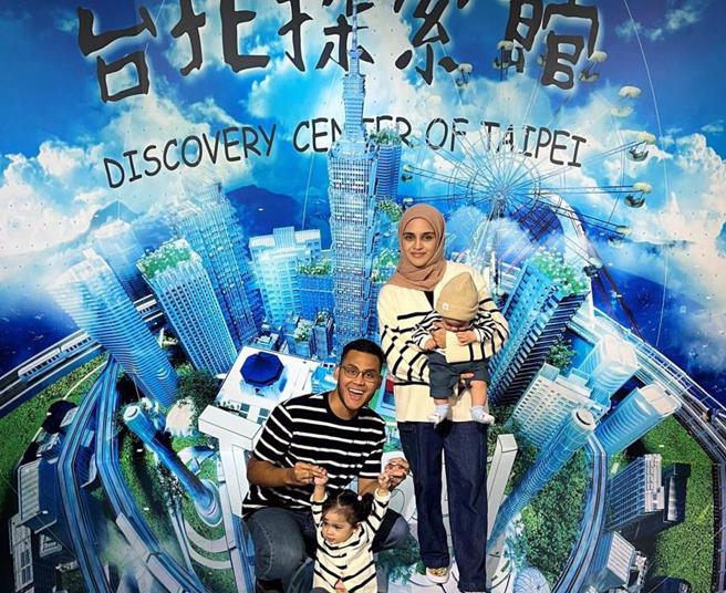 台北探索馆去年底无预警结束营运，令许多民眾感到扼腕。图为去年北市观传局邀请马来西亚知名穆斯林YouTuber参观台北探索馆。（台北市观光传播局提供／谢佳君台北传真）