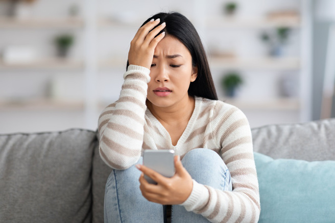 假买家传讯息诈骗，近期内竟诈骗金额高达631万。（图：shutterstock／达志）