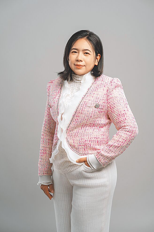 花漾量子文化艺术总监黄韶琴希望未来能成立医学艺术基金会，推广医学艺术。图／花漾量子文化提供