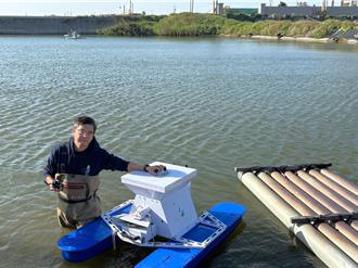 科技養魚！雲林青年發明「智慧養殖船」解決缺工問題