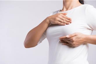 恐怖男与女友吵架「牙齿咬伤她左乳」 法官判刑2月