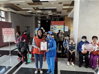 汐止善琴慈惠堂攜手萬里公所發年菜 邊緣戶感受春節暖意