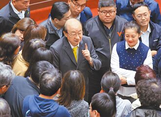 雙罷淪自走砲 藍酸老柯近黃昏