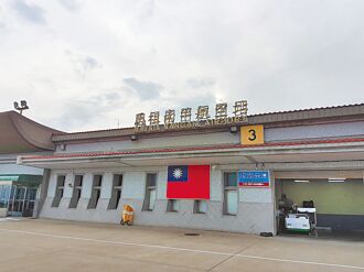 馬祖空運客量 年減9萬人次
