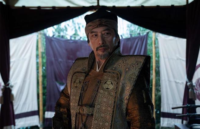 真田广之以《幕府将军》成为第一位夺下金球奖「剧情类影集最佳男主角奖」的亚裔男星。（Disney＋提供）