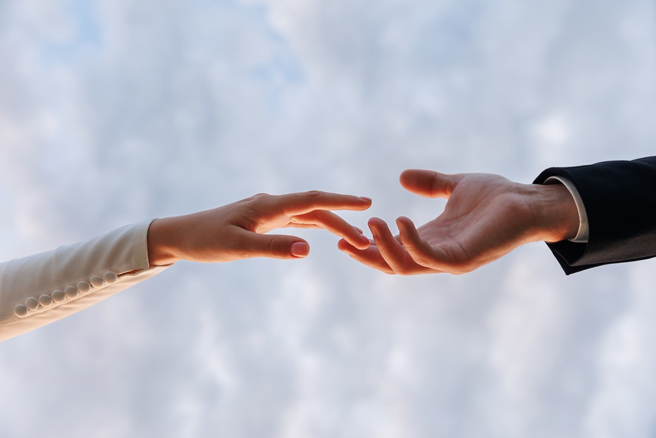 生肖属虎、牛和狗的人天生贵人运旺，遇到难关都会有人伸出援手。（示意图：Shutterstock／达志）