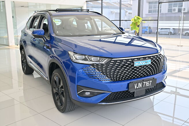 俄罗斯政府近期祭出一连串政策，意在反制中国车厂的市场优势。图为哈弗新能源汽车。图／新华社