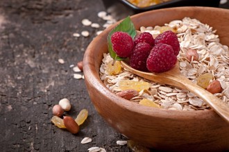 [飲控]膽固醇過高怎麼吃？天天吃燕麥膽固醇變正常