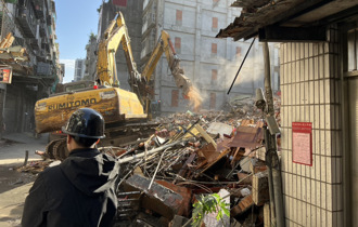 三重建案開挖害隔壁公寓倒塌 結構技師曝主因