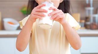 陳駿季盼地方用自有財源支持「班班有鮮奶」   北市府說話了