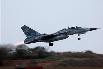 國軍春巡演練「緊急起飛」　 遇共軍戰備警巡  國防部說話了