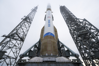 藍色起源「新葛倫」火箭 1月10日首射 並挑戰回收著陸