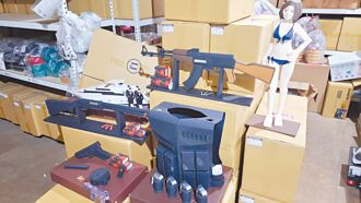 台南 大哥復仇 紙紮業者客製槍彈