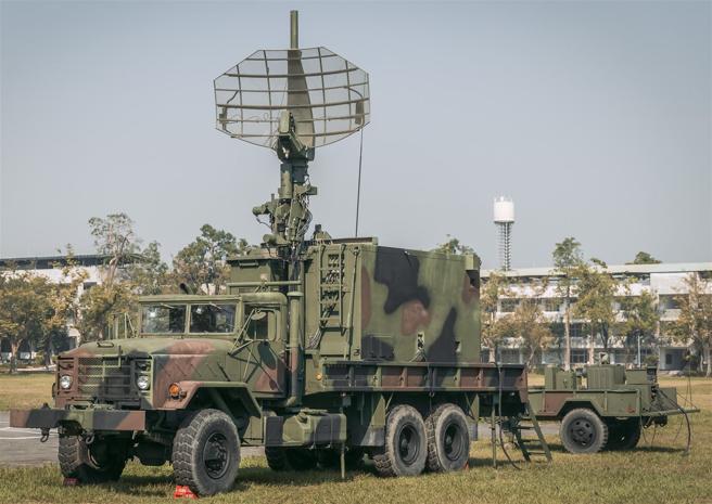 萊茲雷達（LAADS）搜索範圍達60公里，惟僅具備二維偵測功能，無法滿足未來作戰實需。（記者陳怡璿攝）