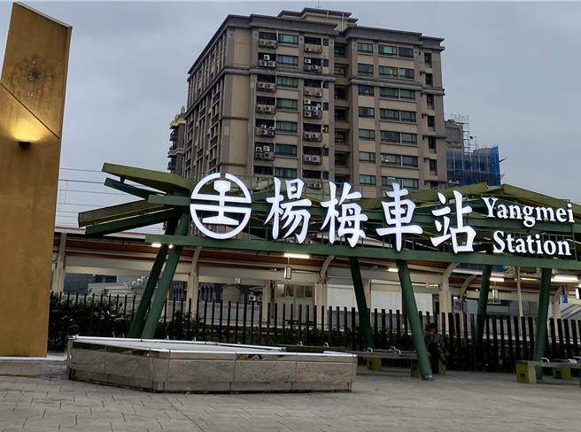 台铁一列莒光号自杨梅站驶离，有乘客发现门没关好，调查发现竟是有人故意阻挡车门关闭。（示意图／本报资料照片）