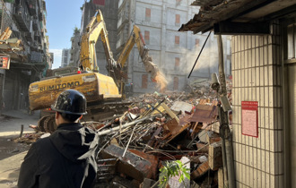 三重建案開挖害隔壁公寓倒塌 結構技師曝主因