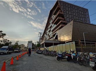 鳳山車站牴觸戶要搬了 高雄市府年中將打通周邊交通